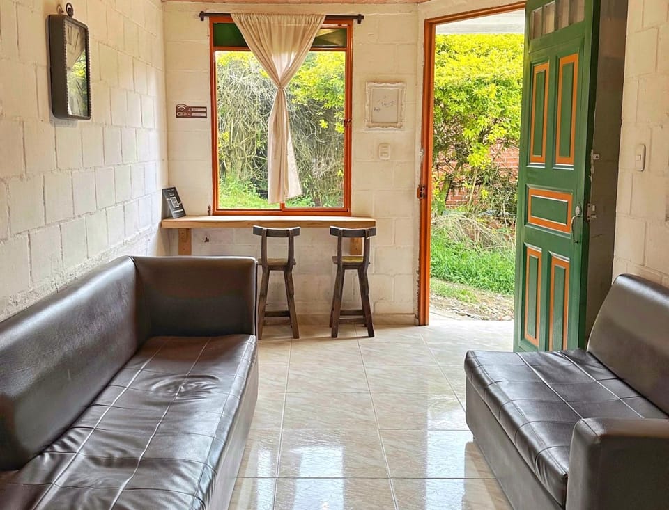 Casita entera en Salento para 10 personas cerca a la plaza House in Salento