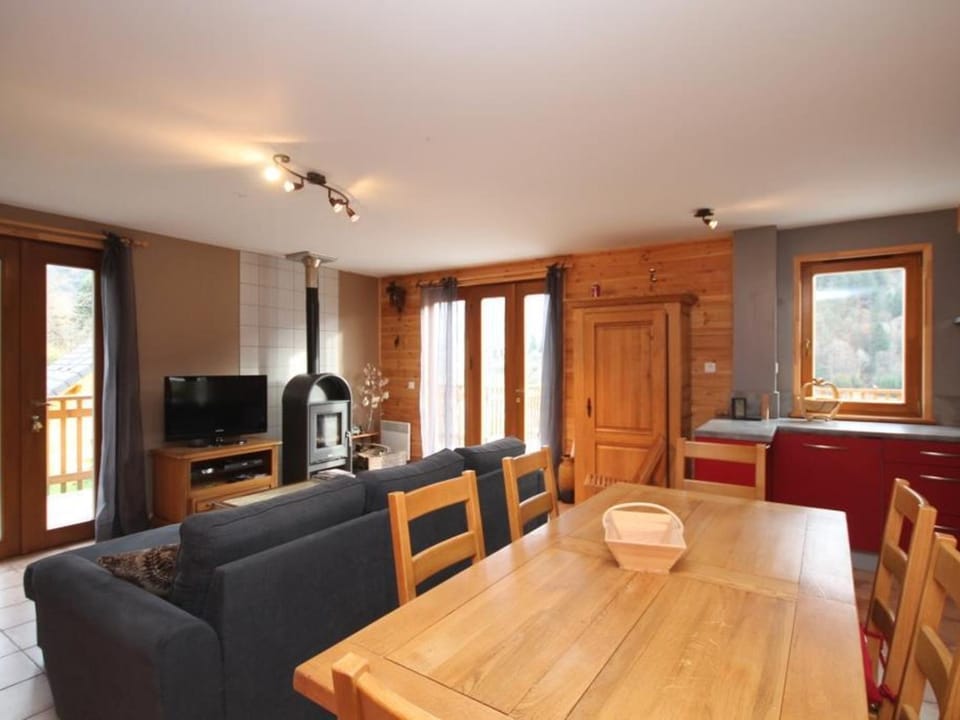 Chalet 3 étoiles au Mont-Dore pour 6 pers. avec terrasse et vue sur le Sancy - FR-1-608-10 Chalet in Auvergne-Rhône-Alpes
