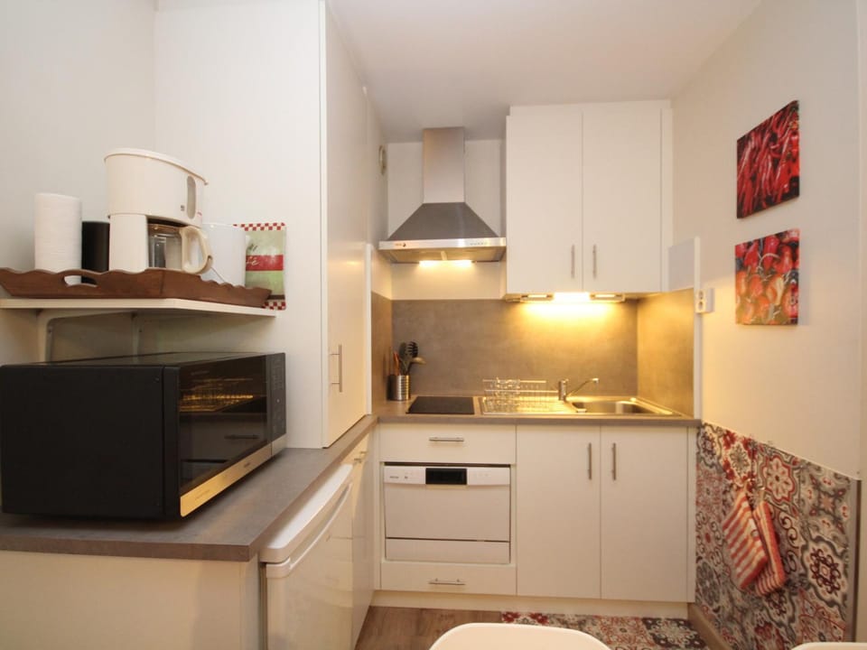 Charmant T2 au Mont-Dore avec Garage Double et WiFi - FR-1-608-114 Apartment in Auvergne-Rhône-Alpes