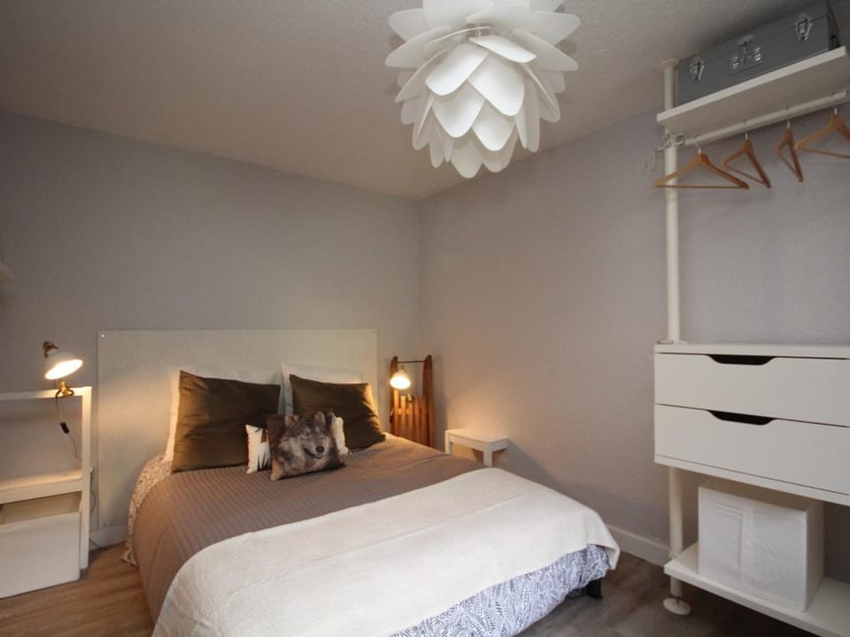 T2 Bis au Pied des Pistes - Capacité 4 Pers. - FR-1-608-142 Apartment in Auvergne-Rhône-Alpes