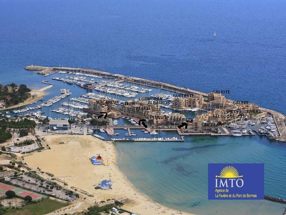 Charmant T2 à La Favière avec piscine et parking privé, proche plages et commerces - FR-1-610-13 Apartment in Bormes-les-Mimosas