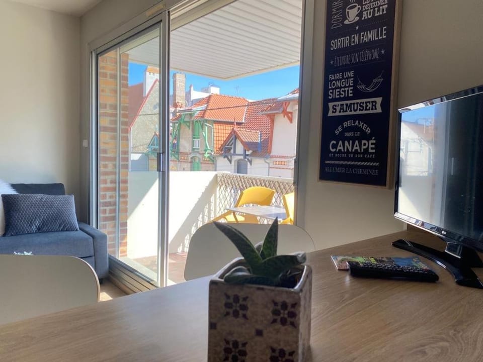 Balcony/Terrace, Living room