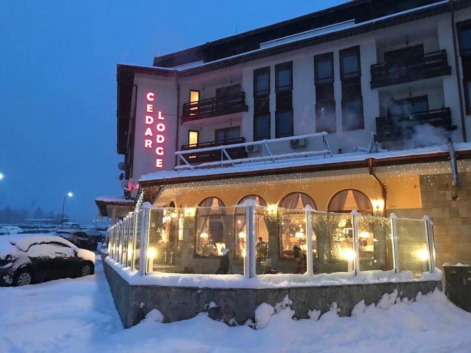 Property building, Restaurant/places to eat, Winter