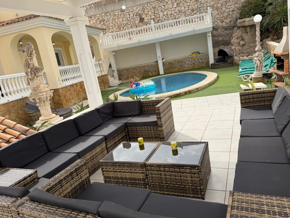 Villa Lissa Luxe Villa in Costa del Sol