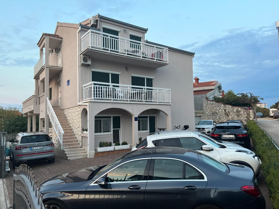 Property building, Parking