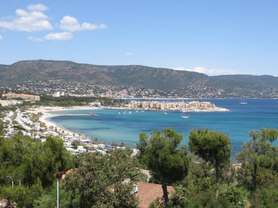 T4 de 54m² avec Piscine et Tennis, à 50m de la plage - La Favière, Bormes-les-Mimosas - FR-1-610-31 Apartment in Bormes-les-Mimosas