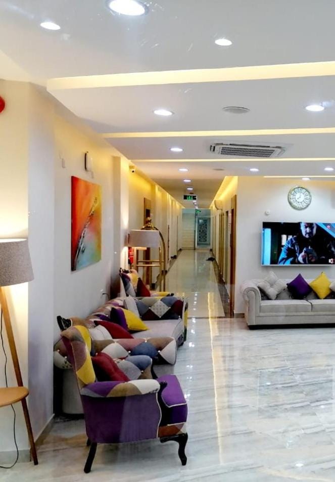 Communal lounge/ TV room, Seating area, Evening entertainment