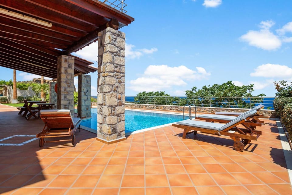 Kambos Horizon & Paradise Villas Villa in Crete