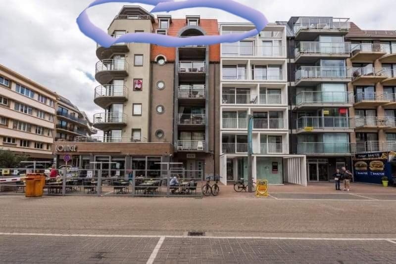 penthouse saint idesbald Apartment in De Panne