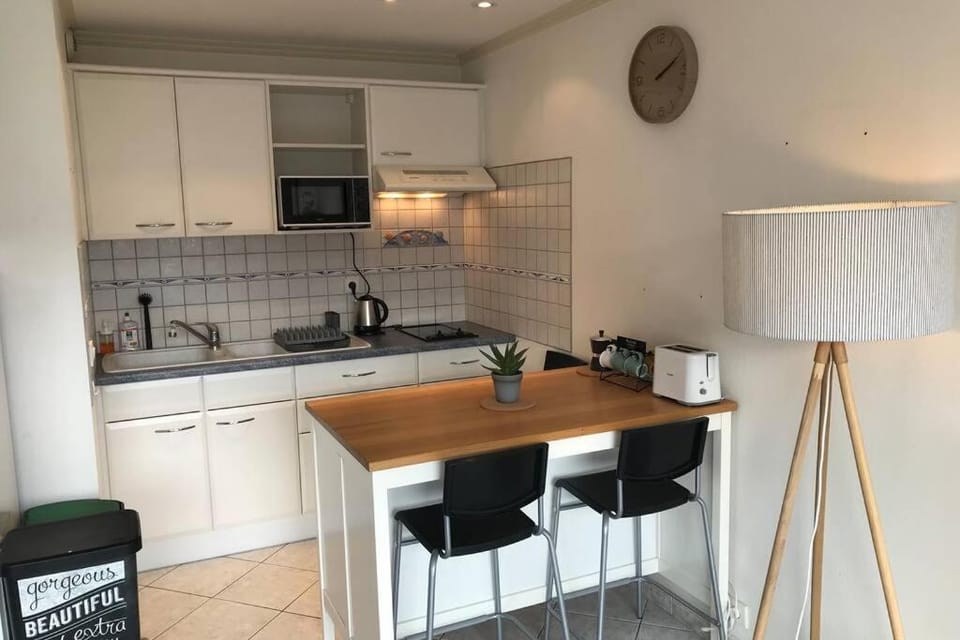 Le Vert Bois - calme, verdure, terrains de tennis Apartment in Annecy