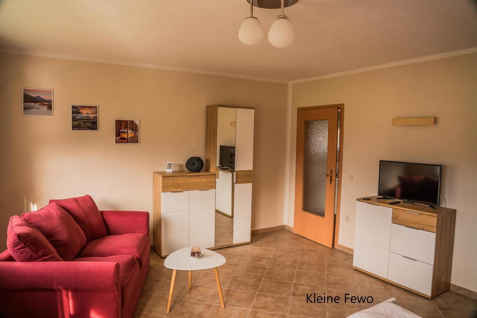 Living room, Photo of the whole room, Bedroom