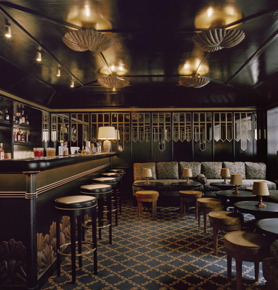 Lounge or bar