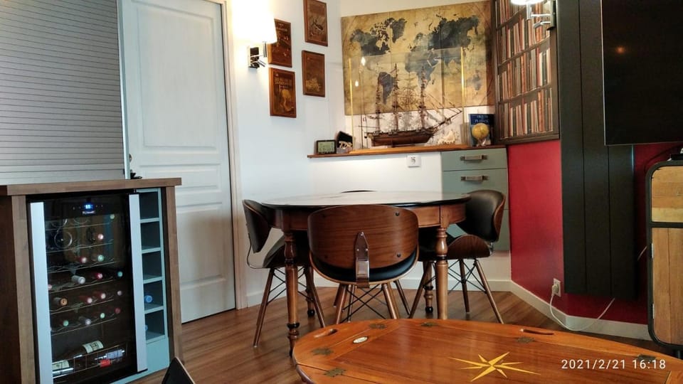 Appartement cosy les pieds dans l’eau, vue mer exceptionnelle Apartment in Crozon