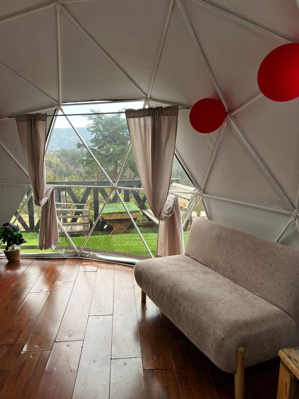 DOMO Roca Glamping Suesca Luxury tent in Cundinamarca, Colombia