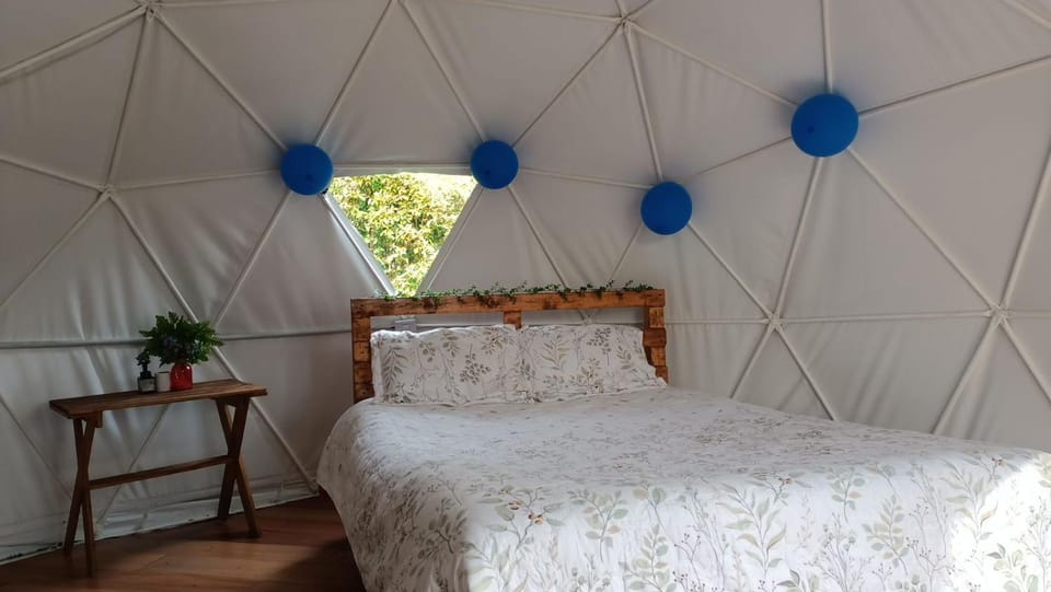 DOMO Roca Glamping Suesca Luxury tent in Cundinamarca, Colombia