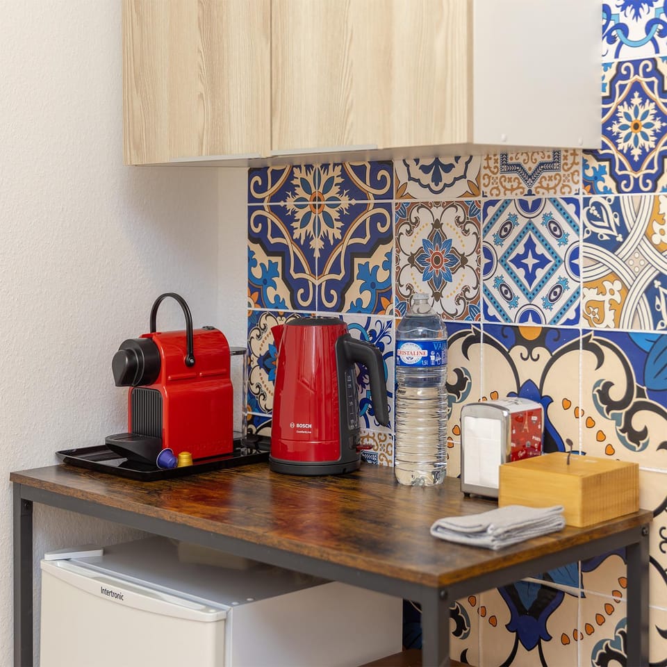 Coffee/tea facilities