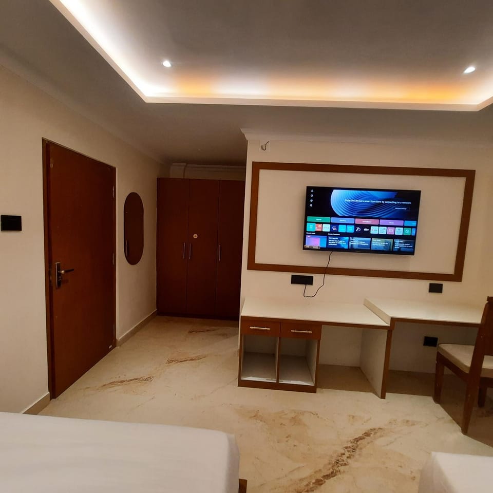 TV and multimedia, Photo of the whole room, Evening entertainment