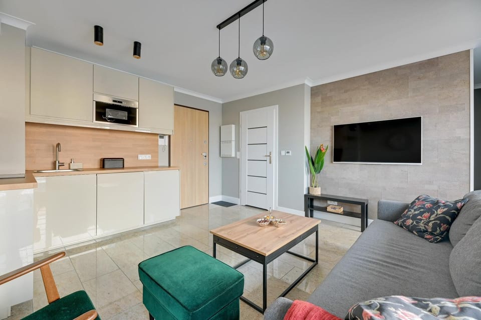 Communal lounge/ TV room, Kitchen or kitchenette, Living room, Seating area, Communal kitchen