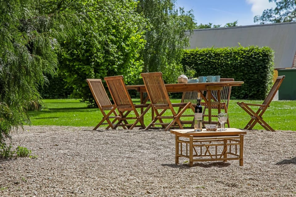 Patio, Garden, Dining area, Garden view