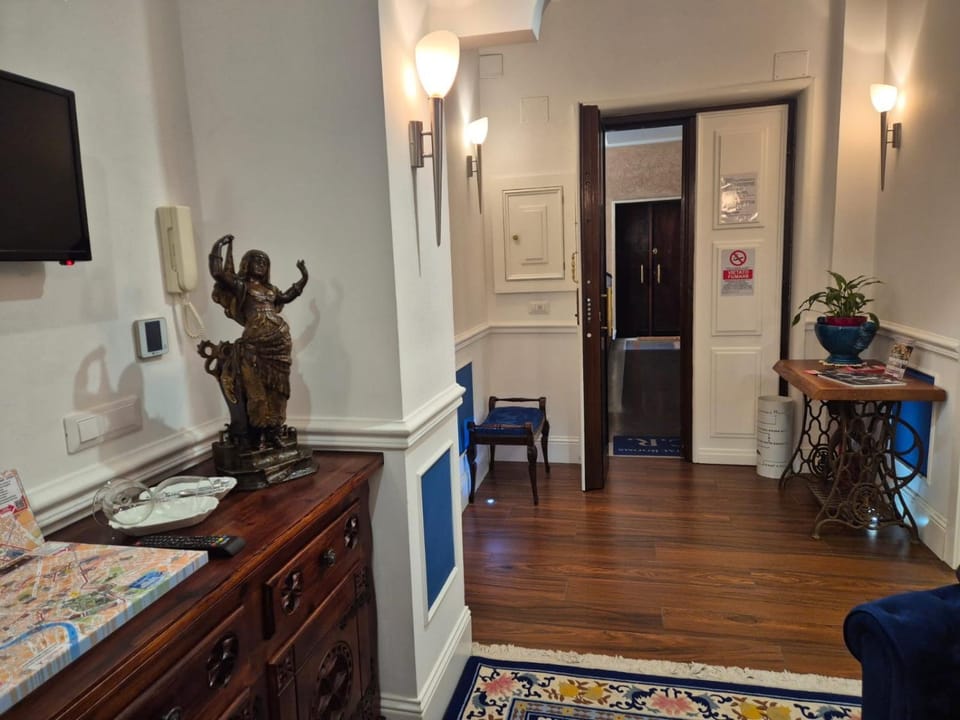 Capital Rooms Bed and Breakfast in Rome