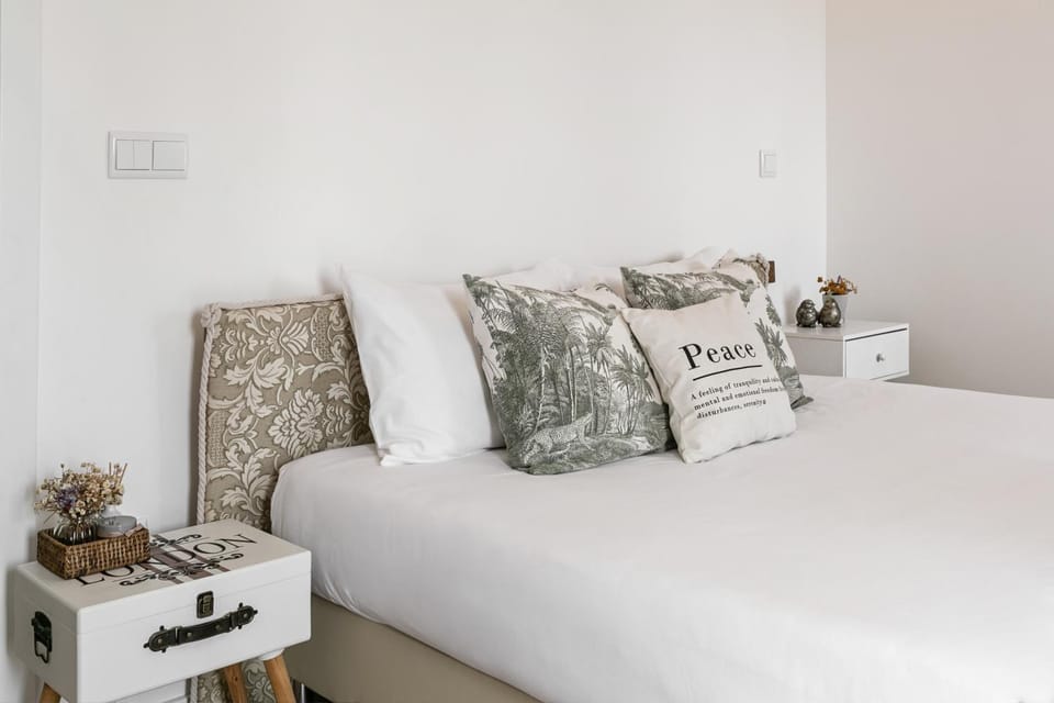Decorative detail, Bedroom