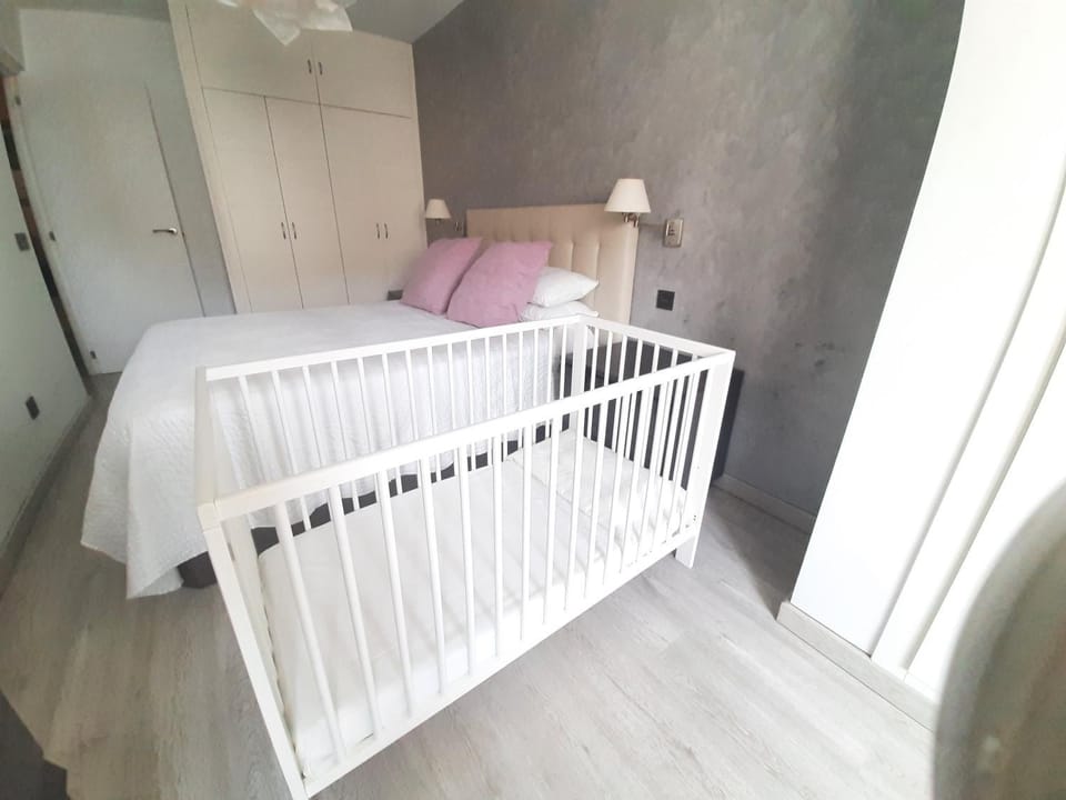 cot
