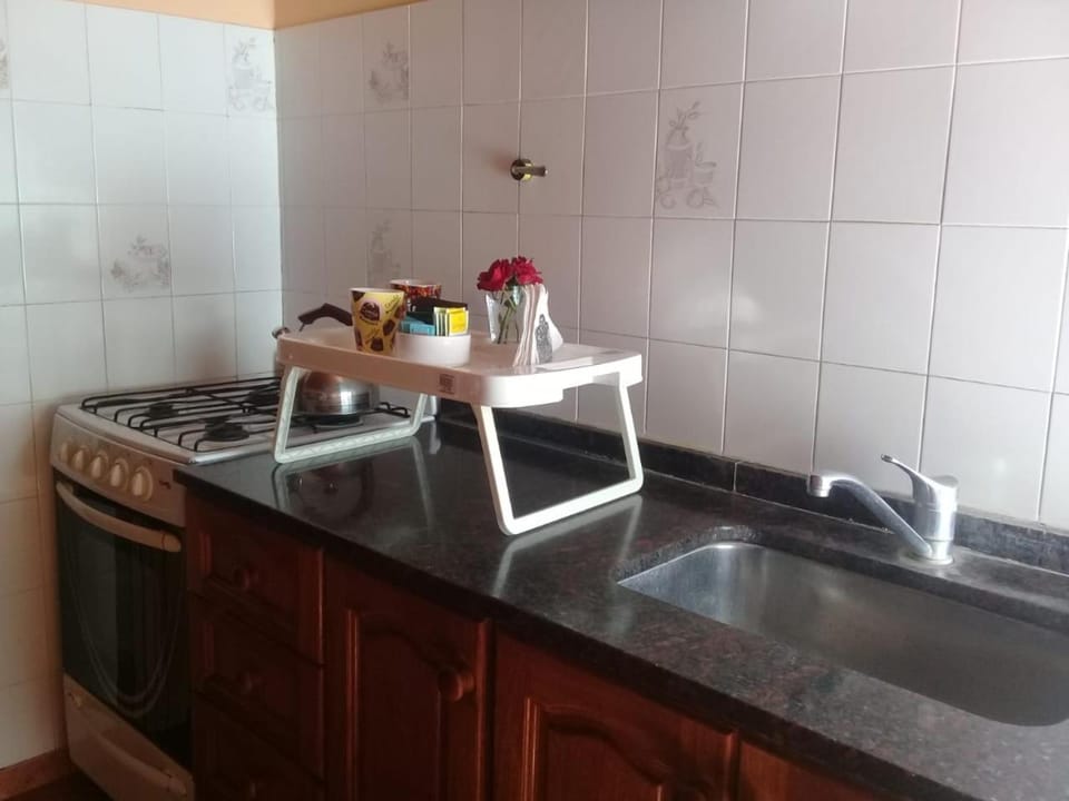 Coffee/tea facilities, Kitchen or kitchenette