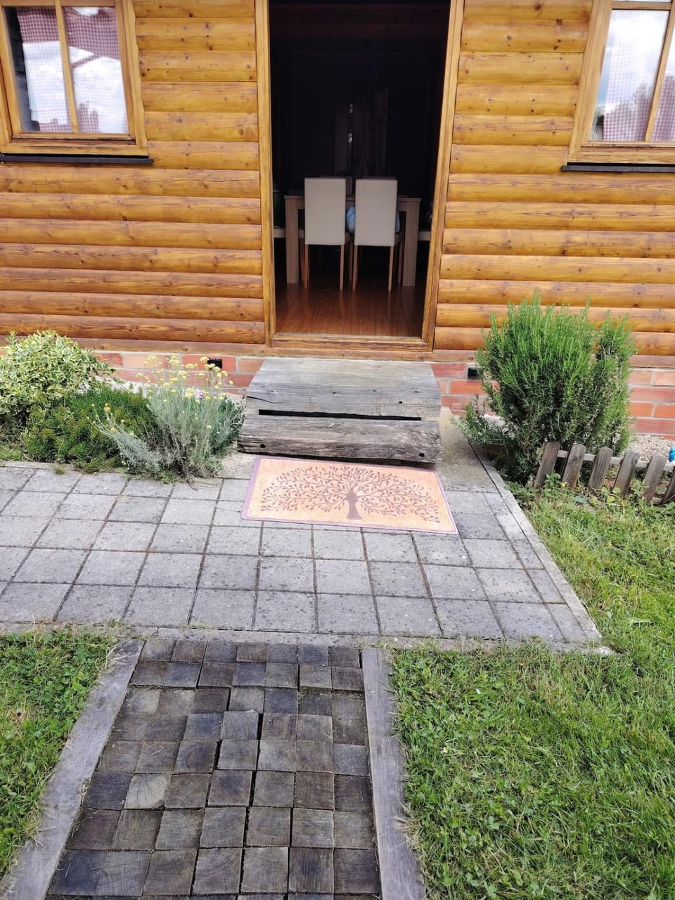 Patio, Day