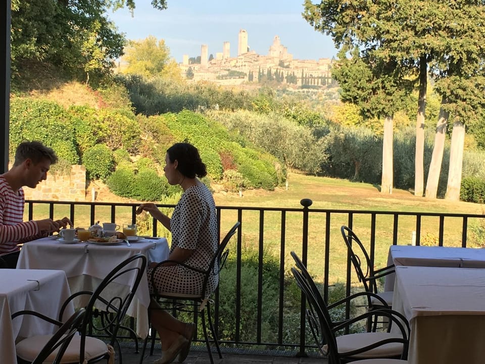 Balcony/Terrace, City view, Internal: Not applicable to any particular room