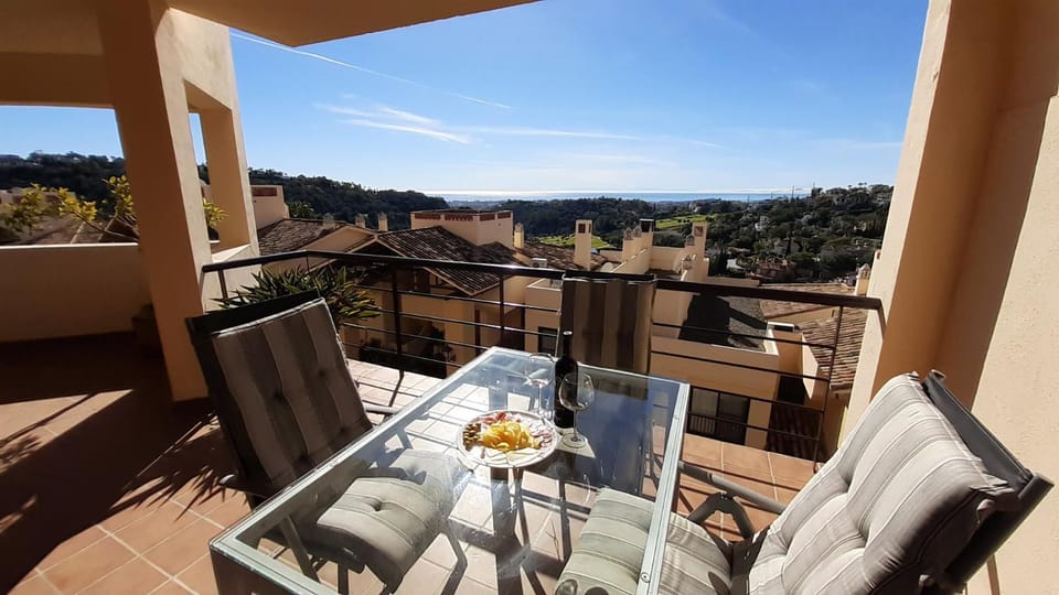 View (from property/room), Balcony/Terrace