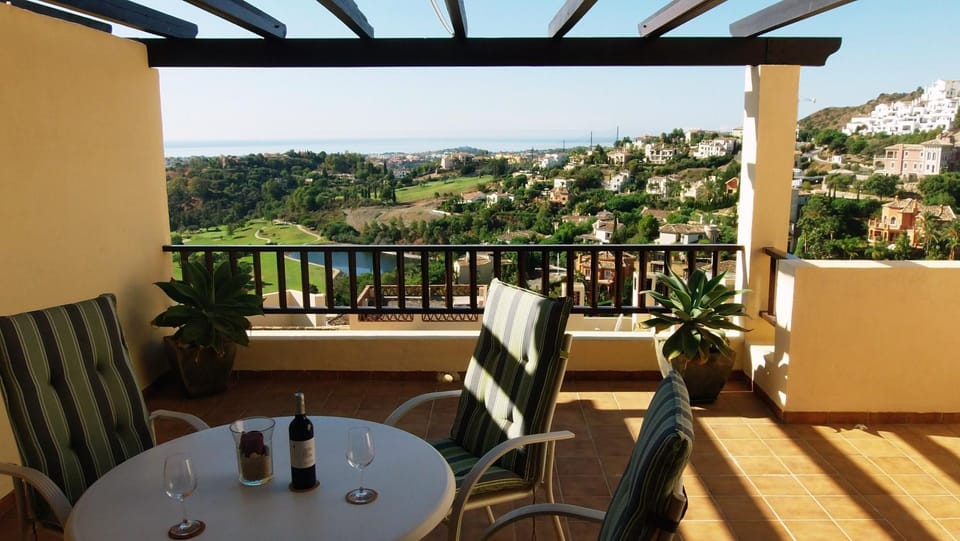 View (from property/room), Balcony/Terrace, Sea view