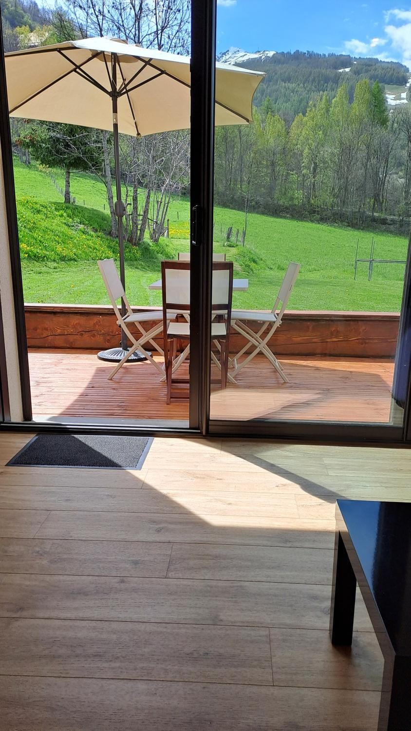 Spring, Natural landscape, View (from property/room), Balcony/Terrace