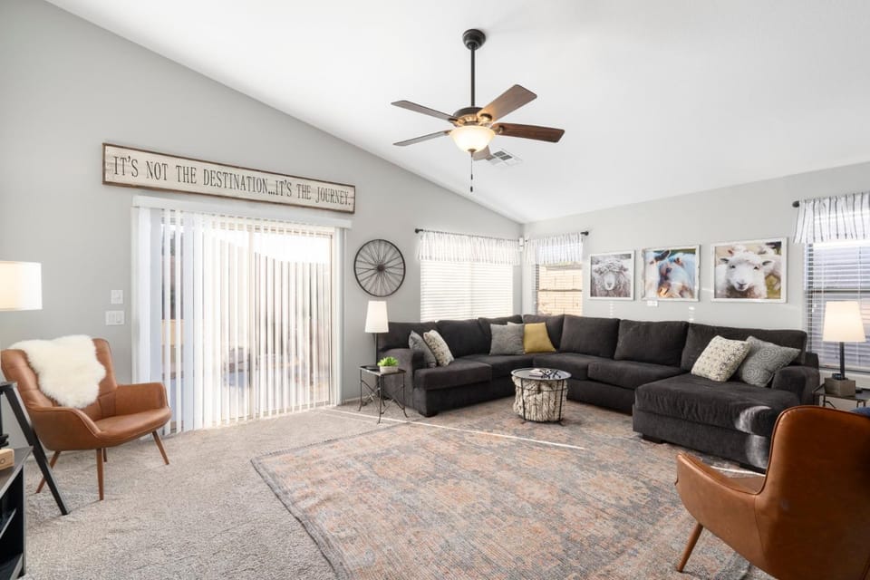 Maricopa Home <1 Mile to The Duke Golf Course! House in Maricopa