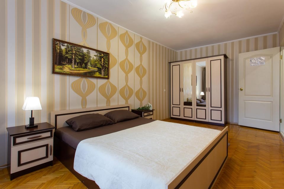 Bed, Photo of the whole room, Bedroom, wardrobe