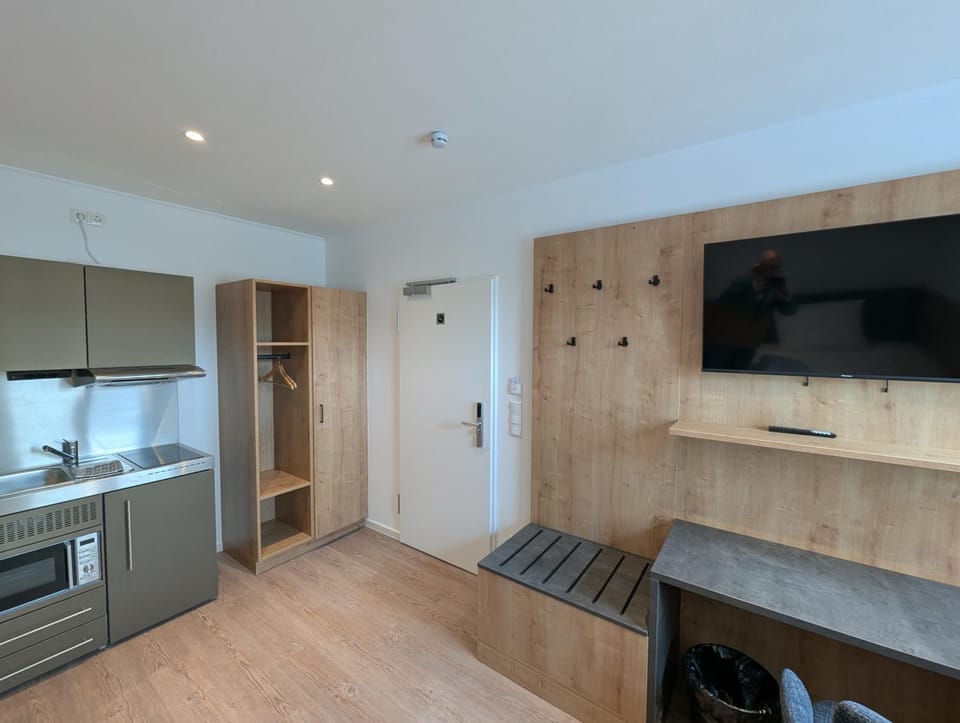 TV and multimedia, Kitchen or kitchenette
