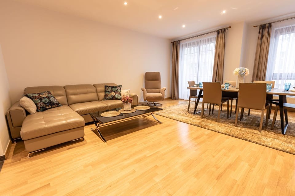Living room, Seating area, Dining area
