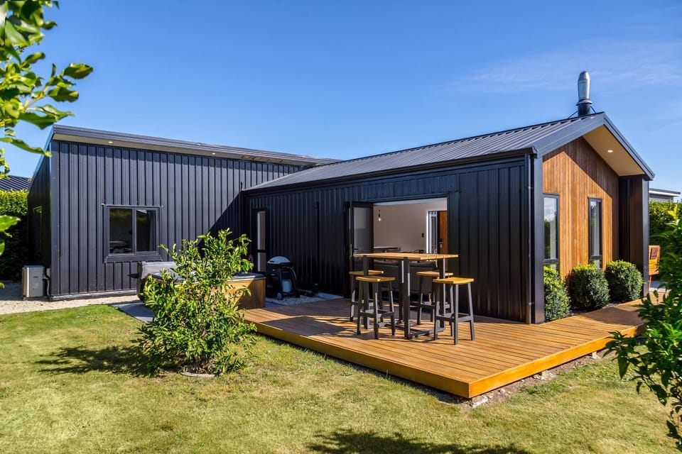 Property building, BBQ facilities, Garden view
