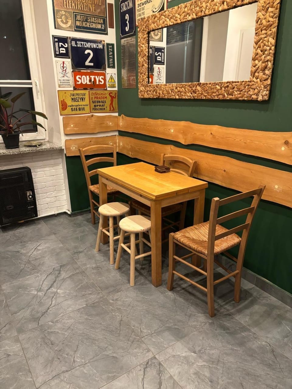 Apartament Wrocławska blisko zamku Książ Apartment in Lower Silesian Voivodeship