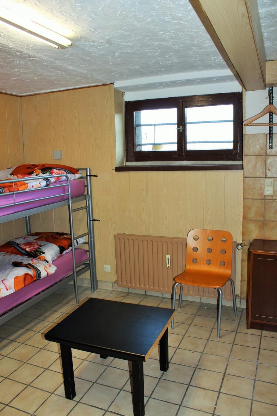 bunk bed
