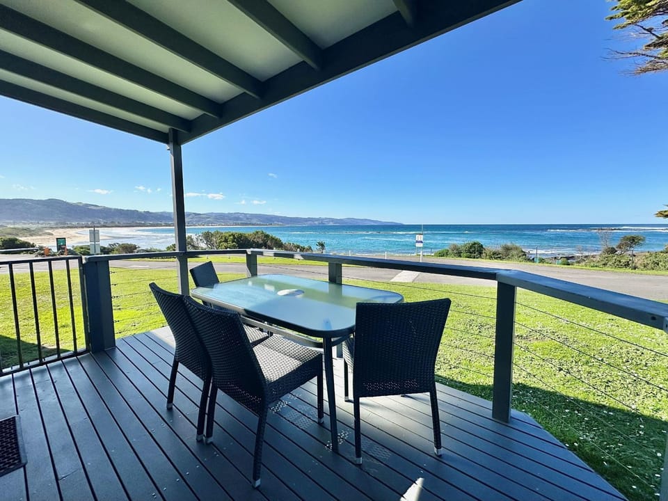 Marengo Family Caravan Park Campground/ 
RV Resort in Apollo Bay