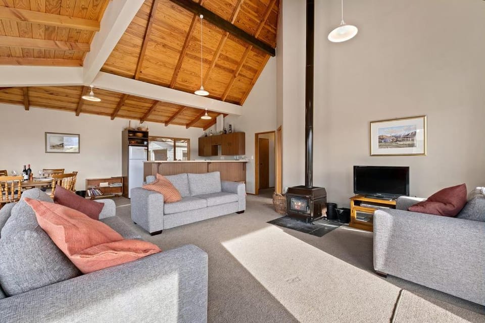 Lounge or bar