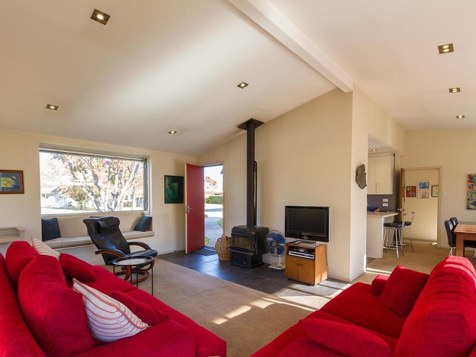 Lounge or bar