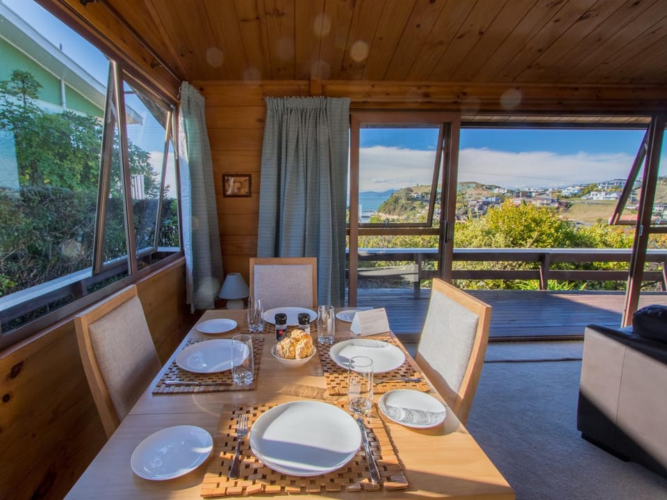 Beach House on the Ridge - Kaiteriteri House House in Tasman District, Tasman, New Zealand