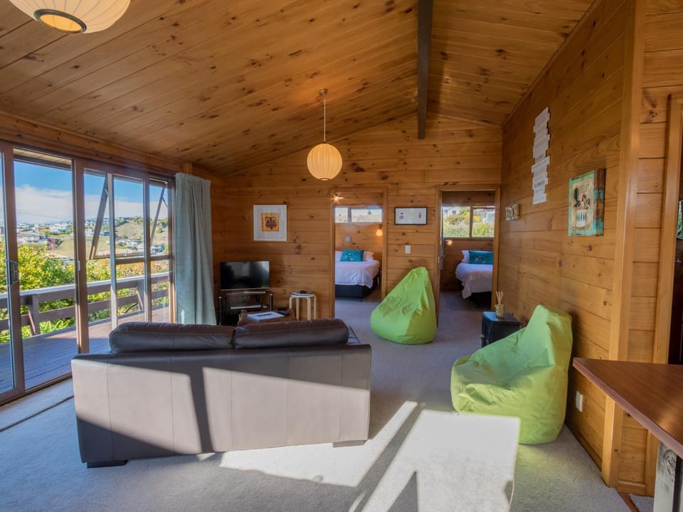 Beach House on the Ridge - Kaiteriteri House House in Tasman District, Tasman, New Zealand