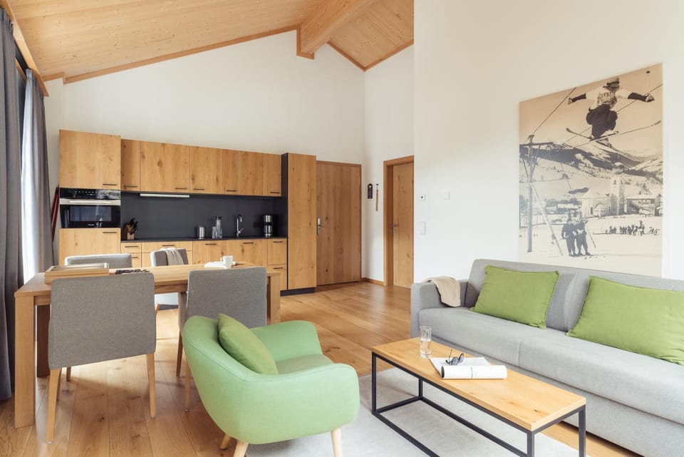 Kitchen or kitchenette, Living room, Seating area, Dining area