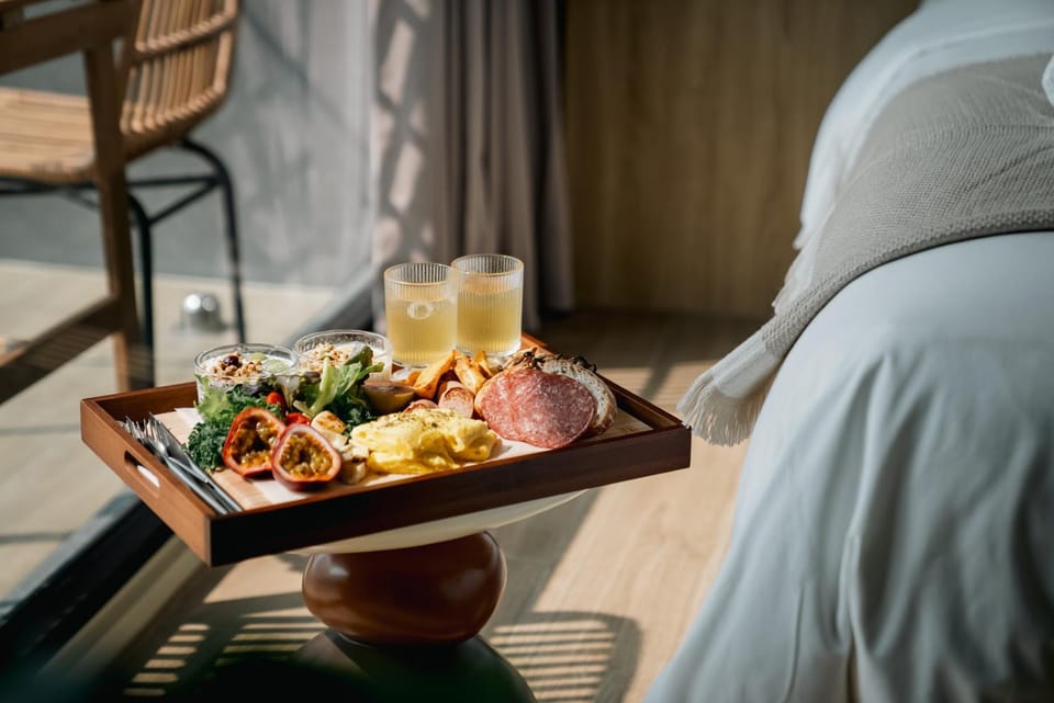 Grass Hotel Bed and Breakfast in Hengchun Township
