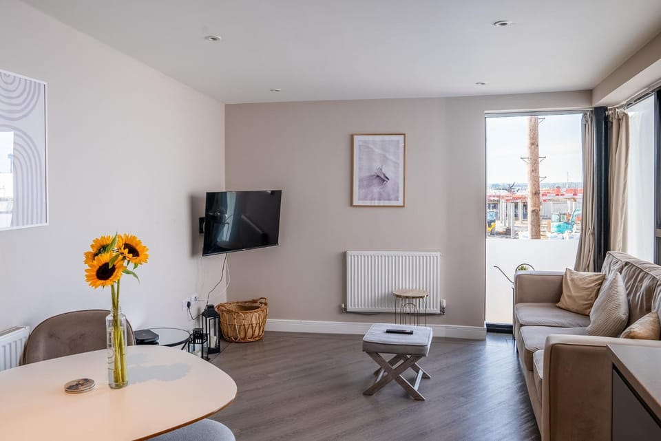 Beautiful Two bedroom Harbour Side Apartment Apartment in Poole
