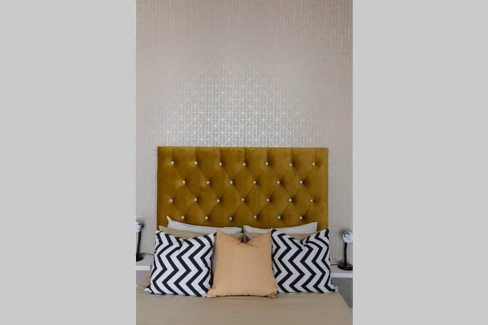 Alimama Spaces: The Chelsea's Greenlee Studio Apartment in Sandton