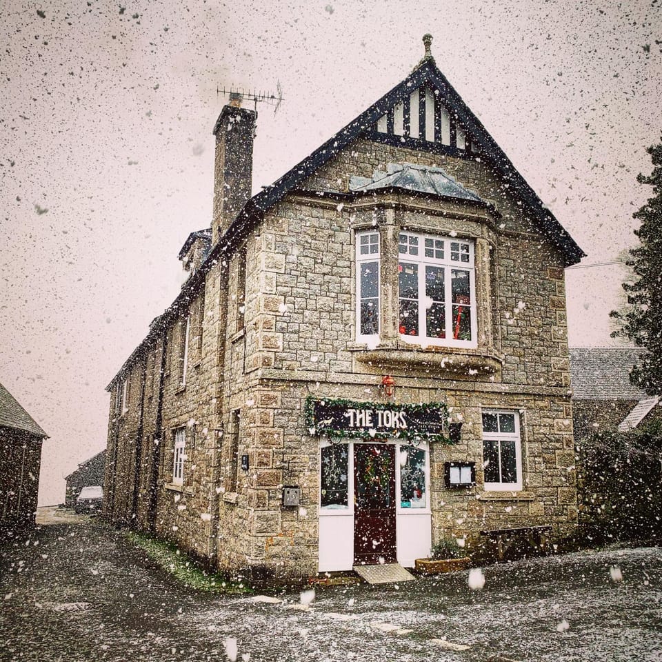 Property building, Winter
