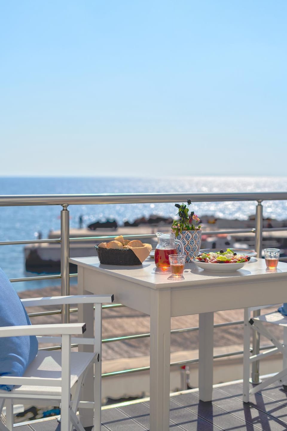 Food and drinks, Sea view, Breakfast